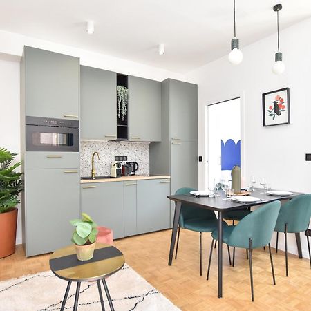Charming And Cosy Flat Next To The Eiffel Tower Apartment ปารีส ภายนอก รูปภาพ